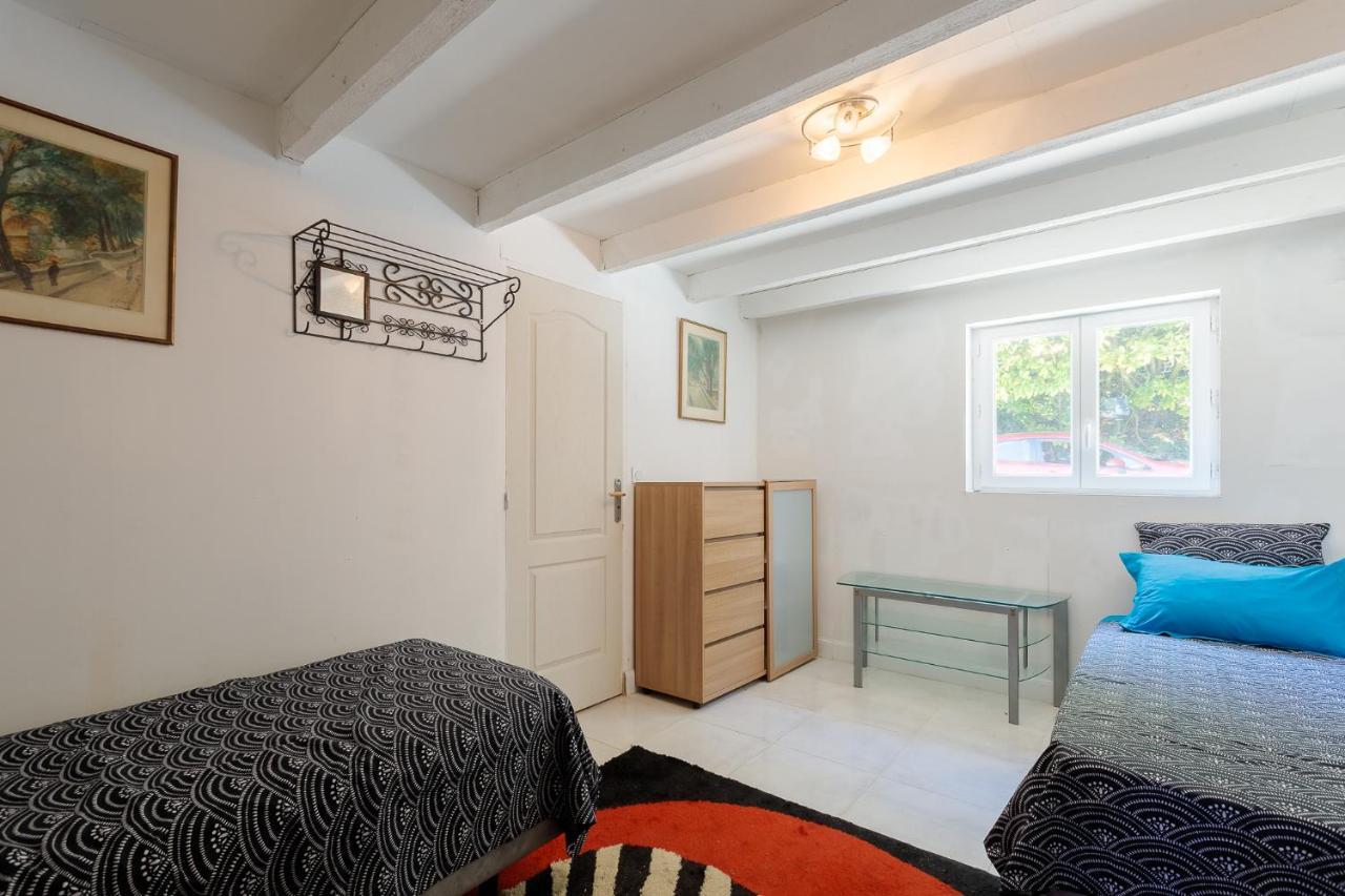 Villa Vila avec, piscine, tennis. à Rivaux Extérieur photo